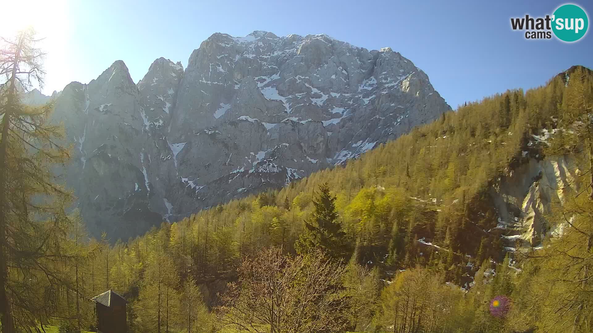 Vršič LIVE Webcam Haus Erjavčeva – Blick auf PRISOJNIK – Slowenien