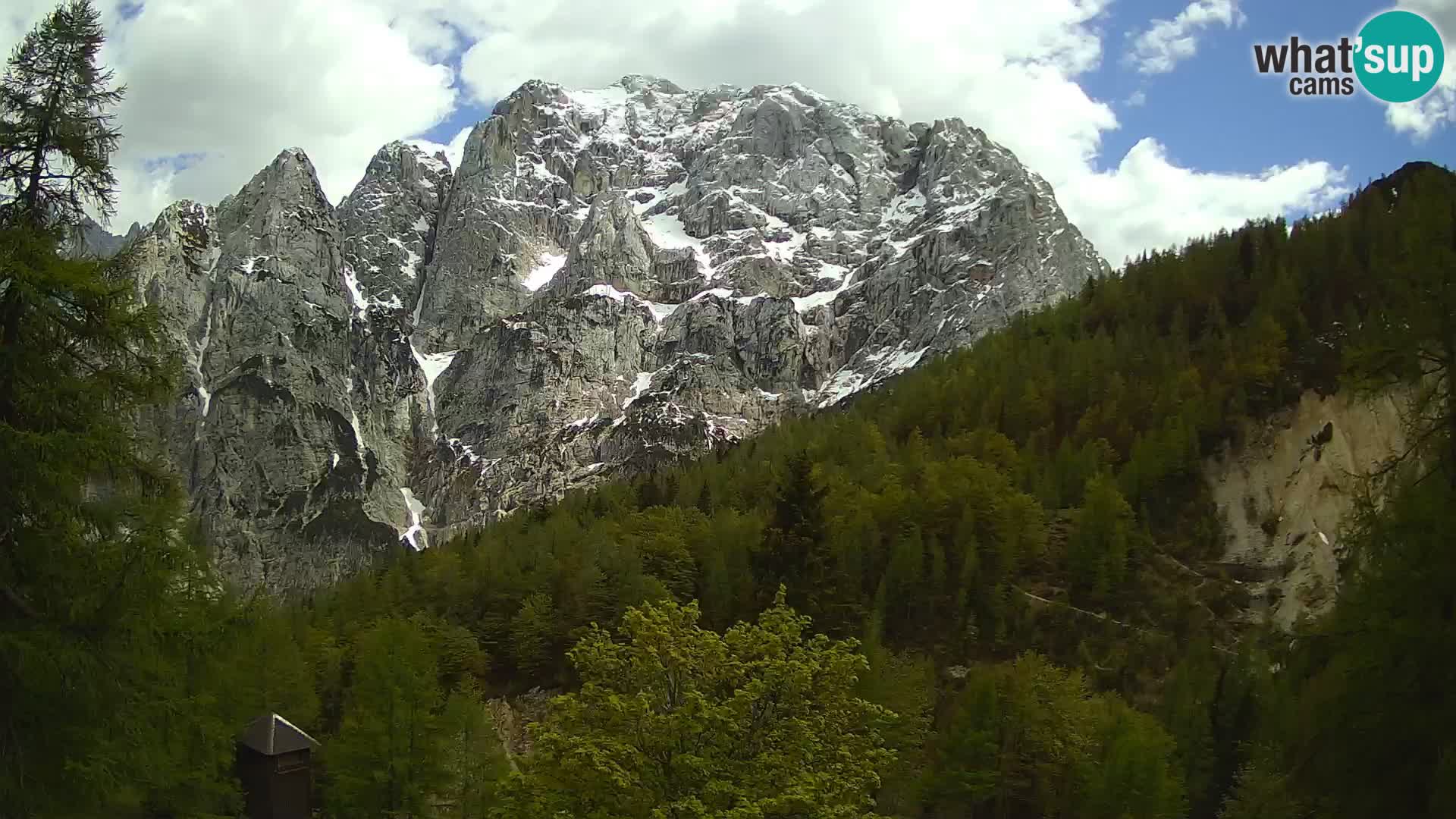 Webcam Vršič LIVE maison Erjavčeva – vue sur PRISOJNIK – Slovénie
