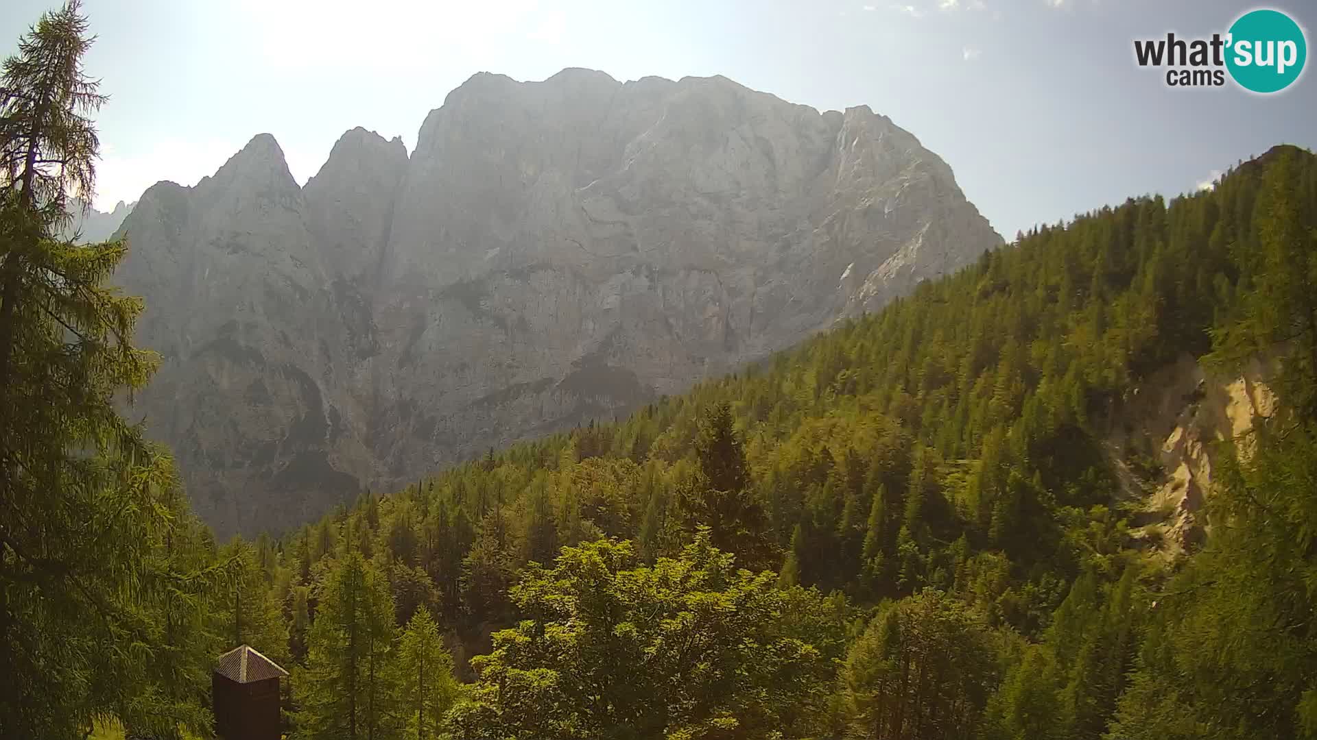 Vršič camera en vivo Casa Erjavčeva – vista a PRISOJNIK – Eslovenia