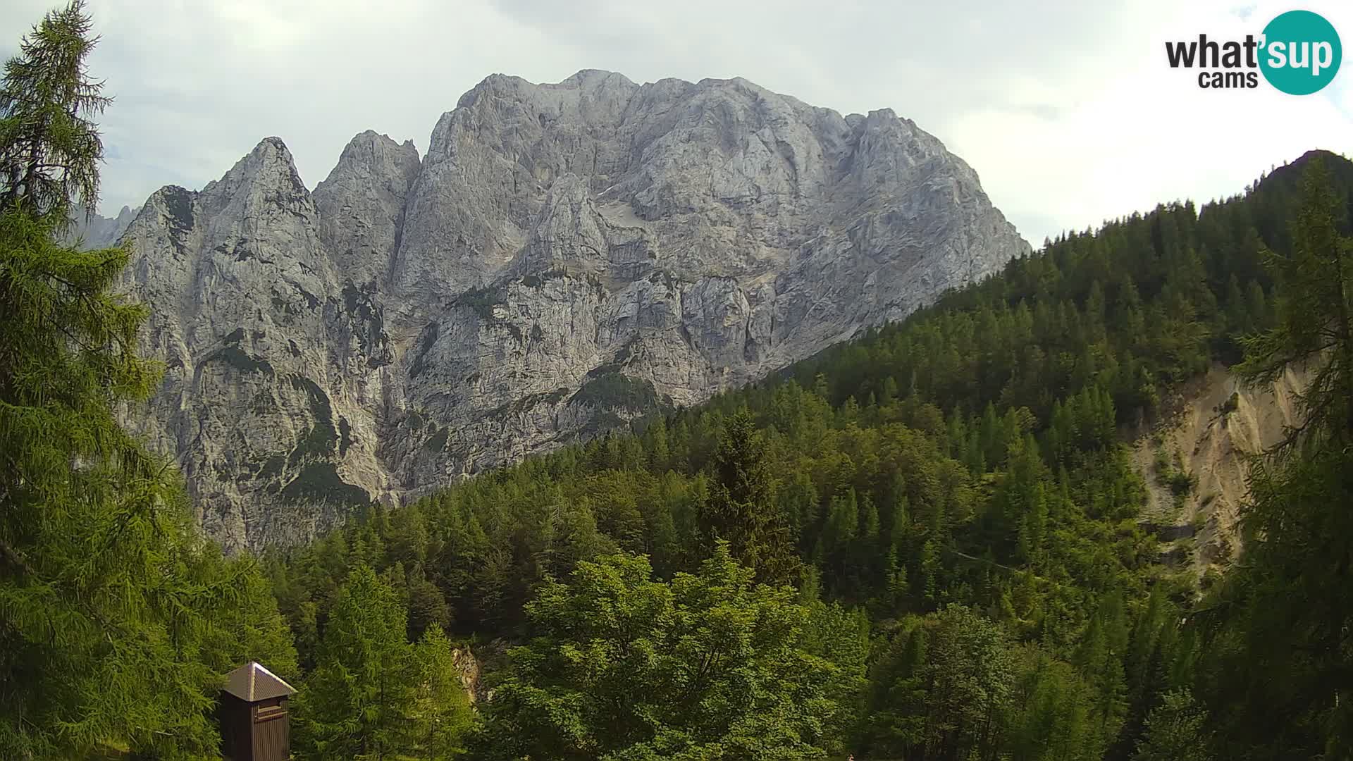 Vršič LIVE Webcam Haus Erjavčeva – Blick auf PRISOJNIK – Slowenien
