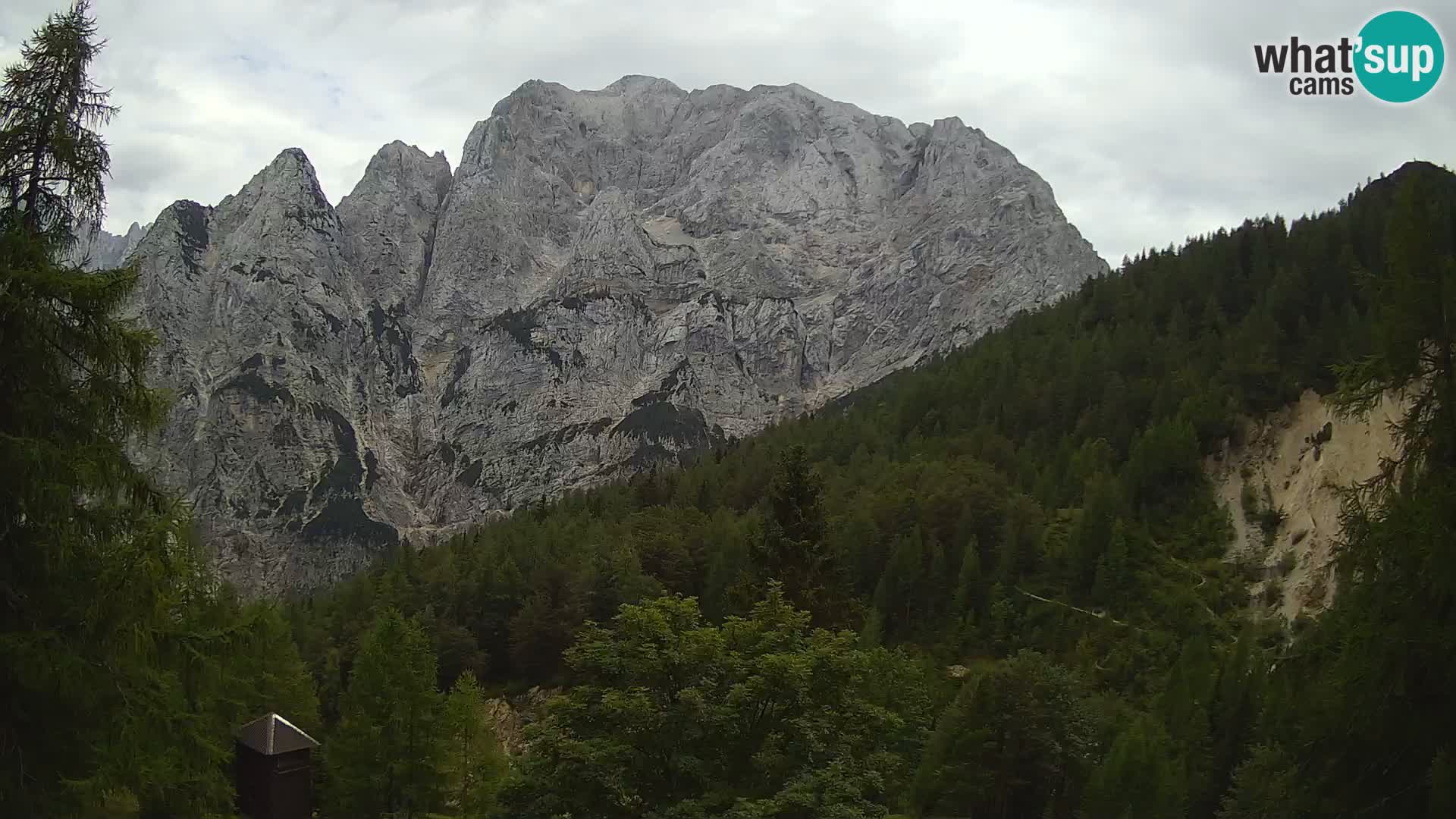 Vršič LIVE Webcam Haus Erjavčeva – Blick auf PRISOJNIK – Slowenien