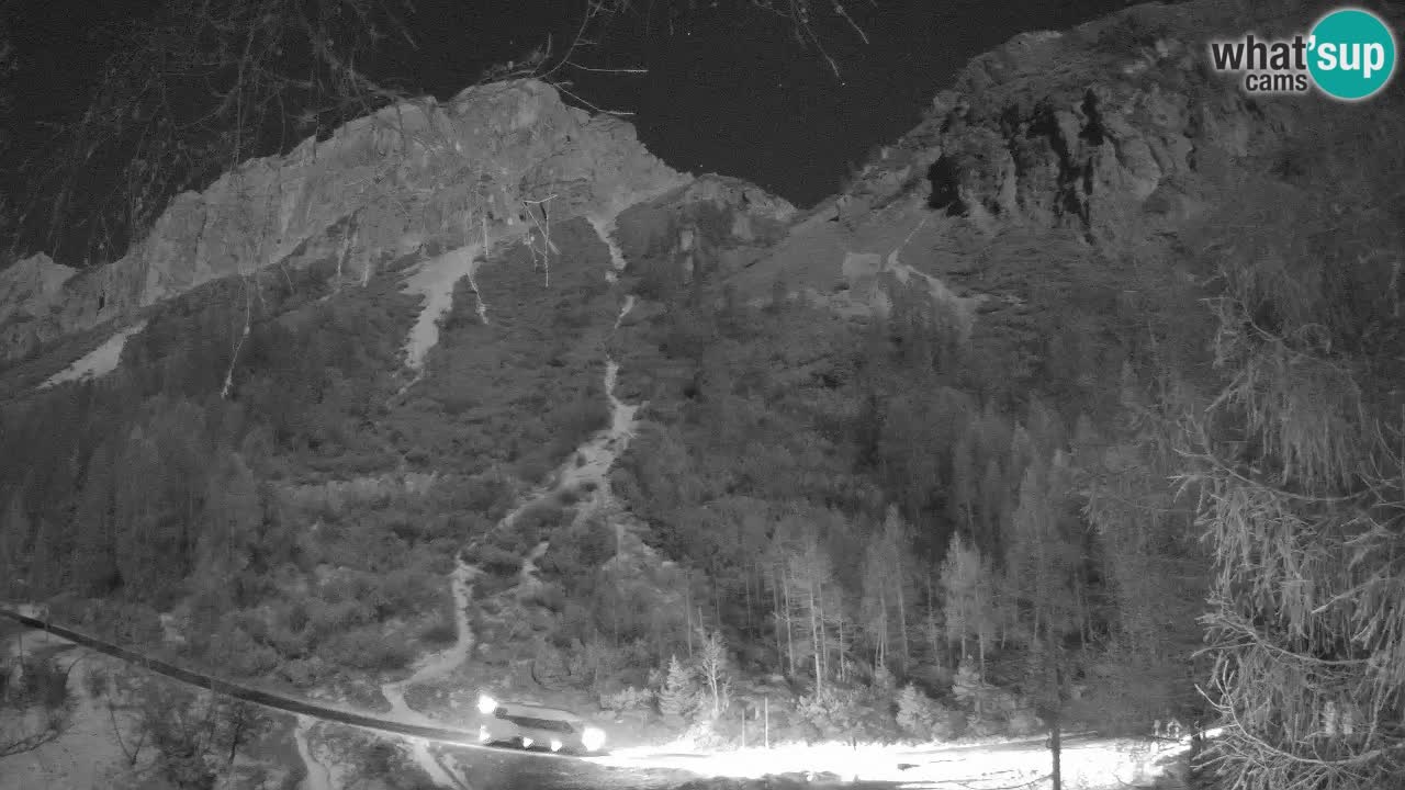 Live webcam Vršič – Baita di montagna Erjavčeva – Slovenia