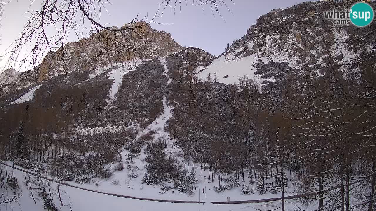 Live Webcam Vršič – Haus Erjavčeva – Slowenien