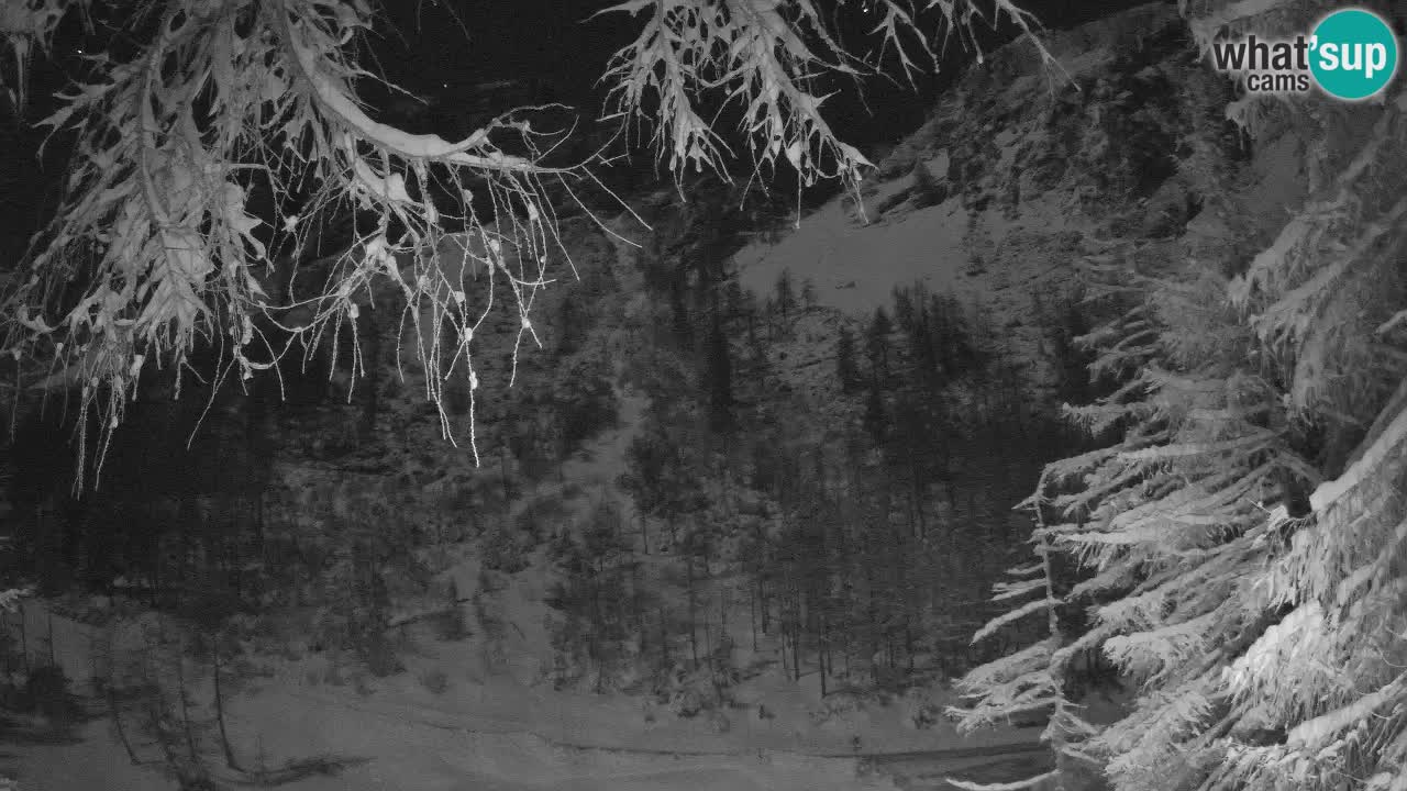 Live webcam Vršič – Baita di montagna Erjavčeva – Slovenia