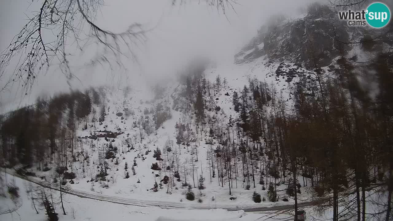 Live webcam Vršič – Erjavčeva house – Slovenia