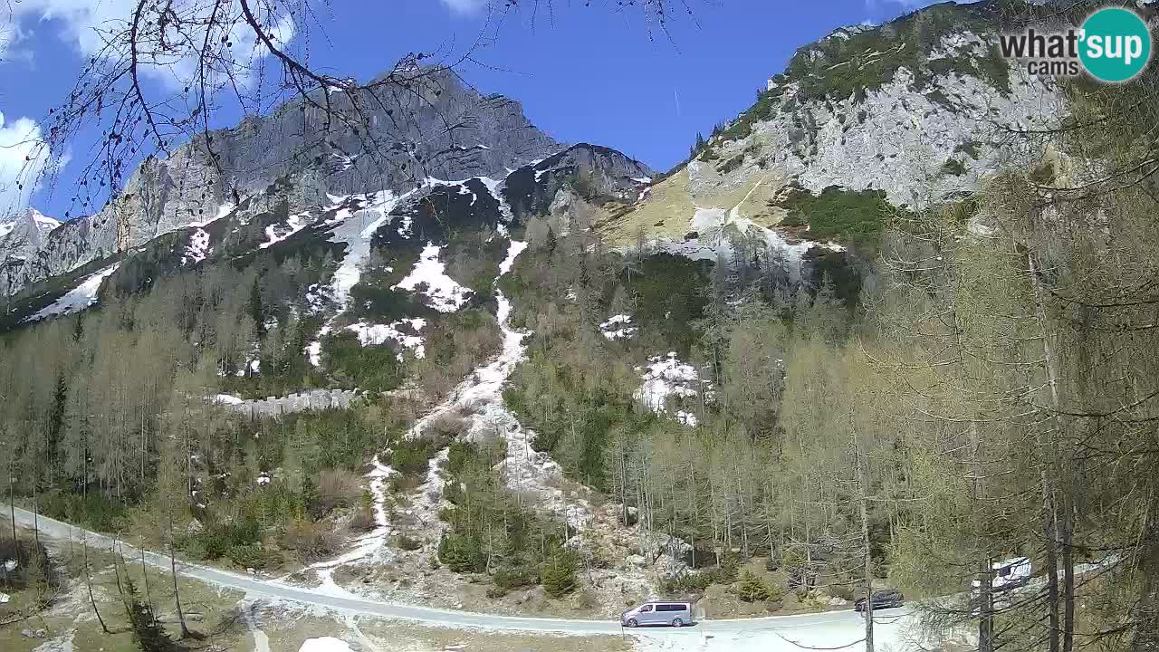 Live webcam Vršič – Erjavčeva house – Slovenia