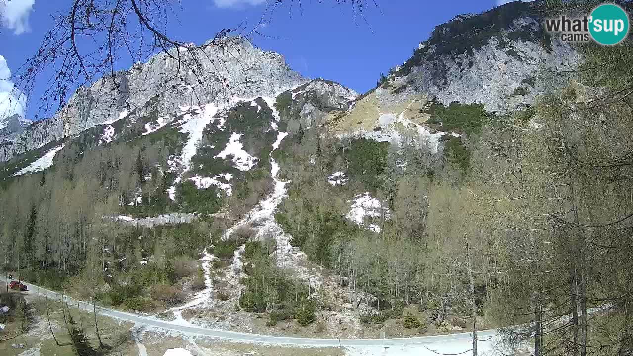 Live webcam Vršič – Erjavčeva house – Slovenia