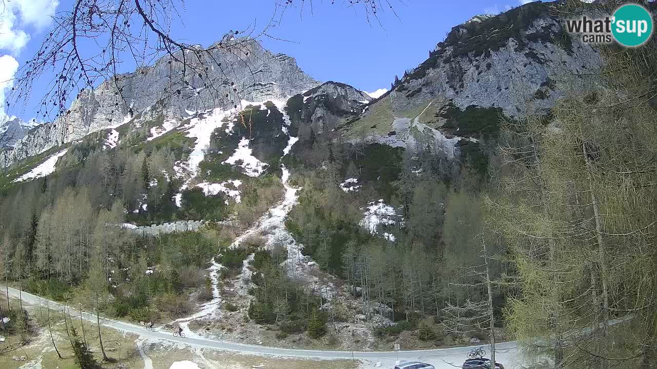 Live webcam Vršič – Erjavčeva house – Slovenia