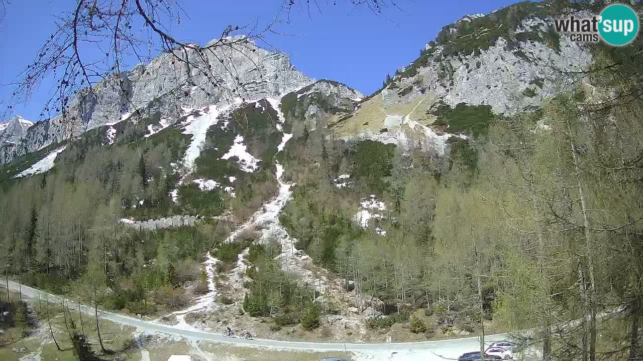Live webcam Vršič – Erjavčeva house – Slovenia