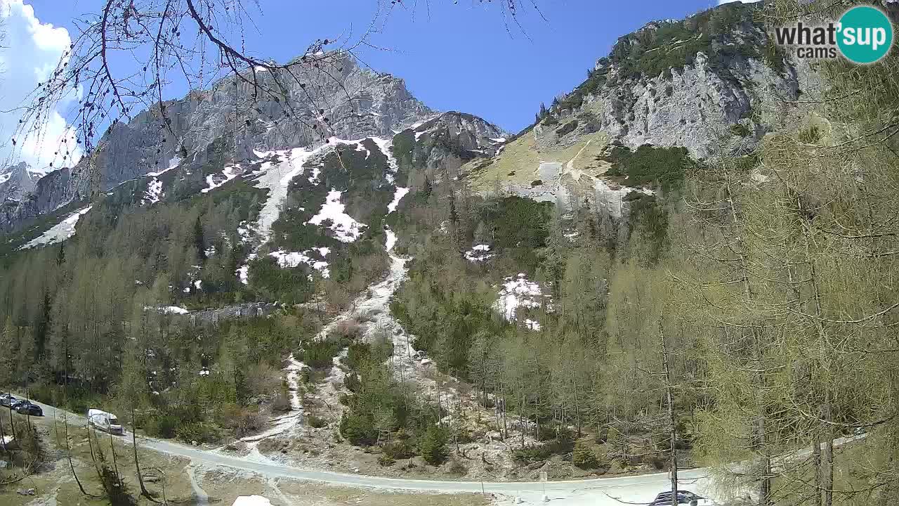 Web kamera Vršič – Erjavčeva kuca – Slovenija