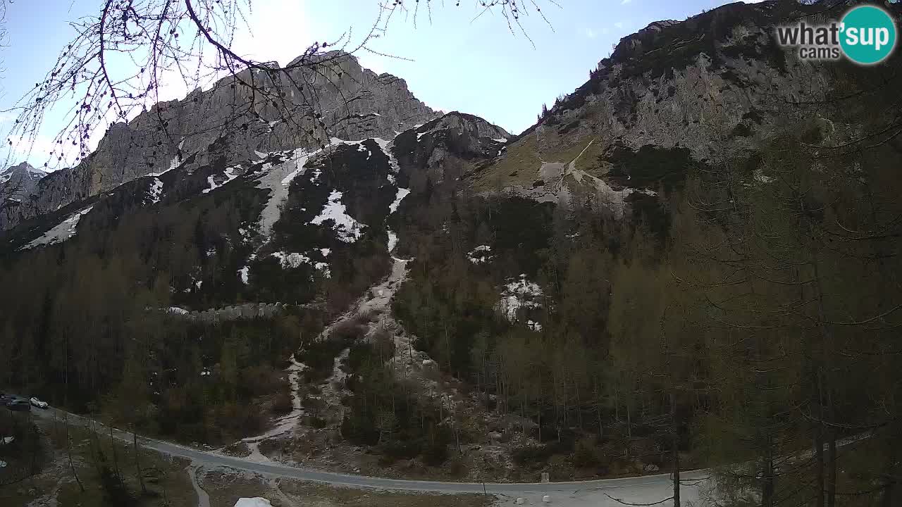 Live webcam Vršič – Erjavčeva house – Slovenia
