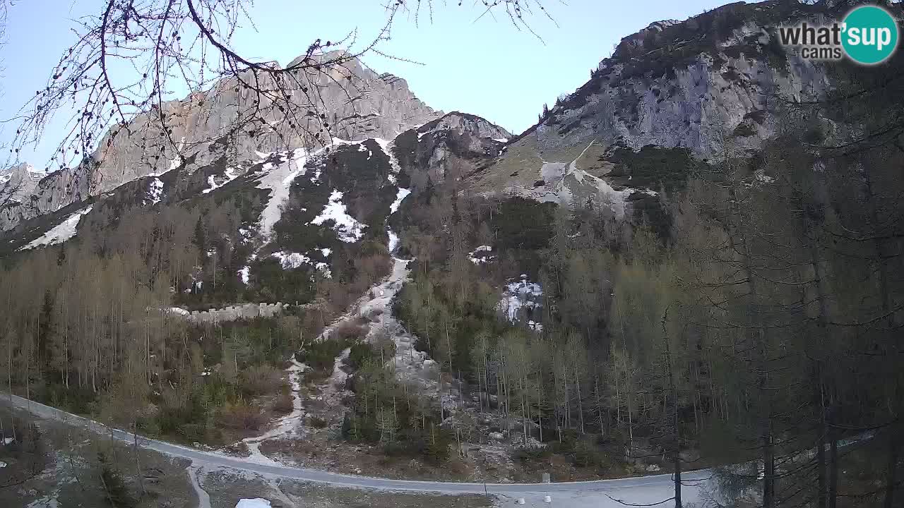 Spletna Kamera Vršič – Erjavčeva hiša – Slovenija