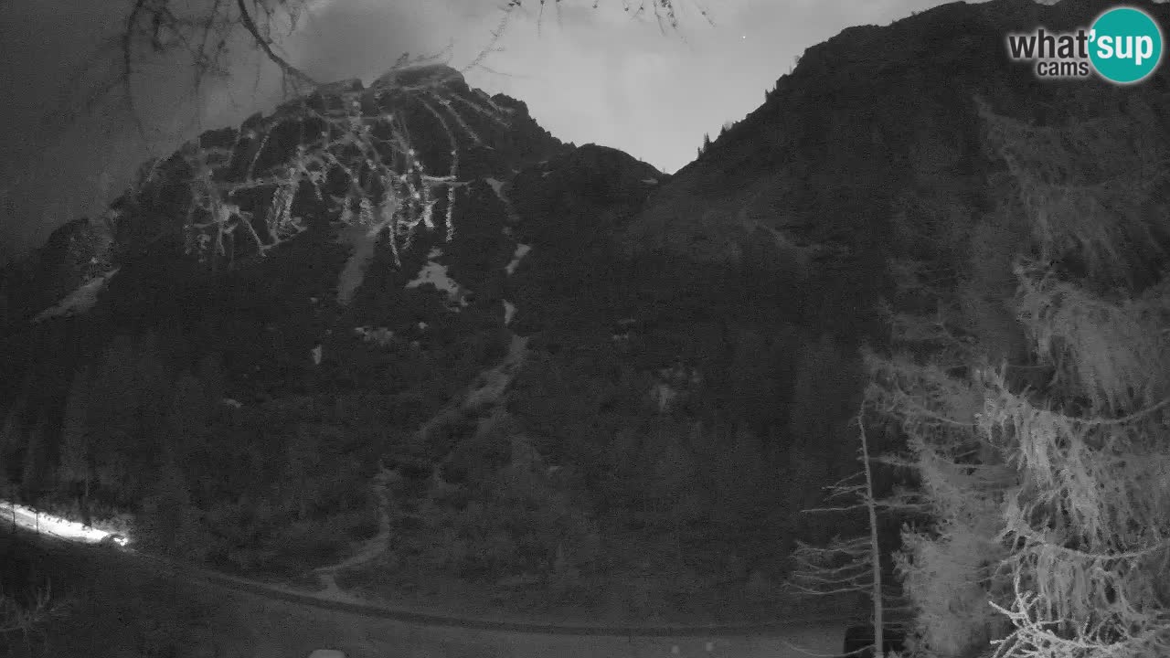 Live webcam Vršič – Baita di montagna Erjavčeva – Slovenia