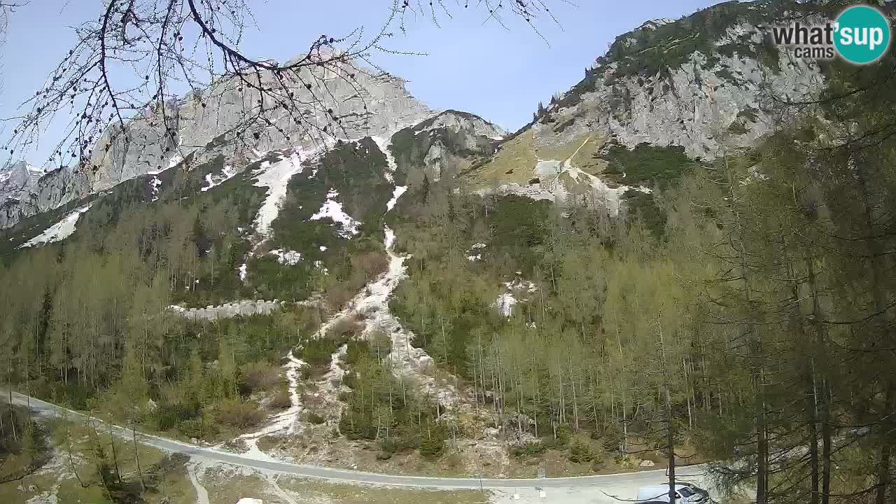 Live webcam Vršič – Erjavčeva house – Slovenia