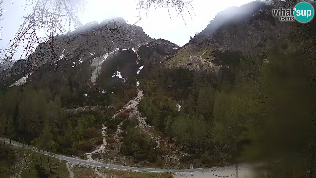 Live webcam Vršič – Erjavčeva house – Slovenia