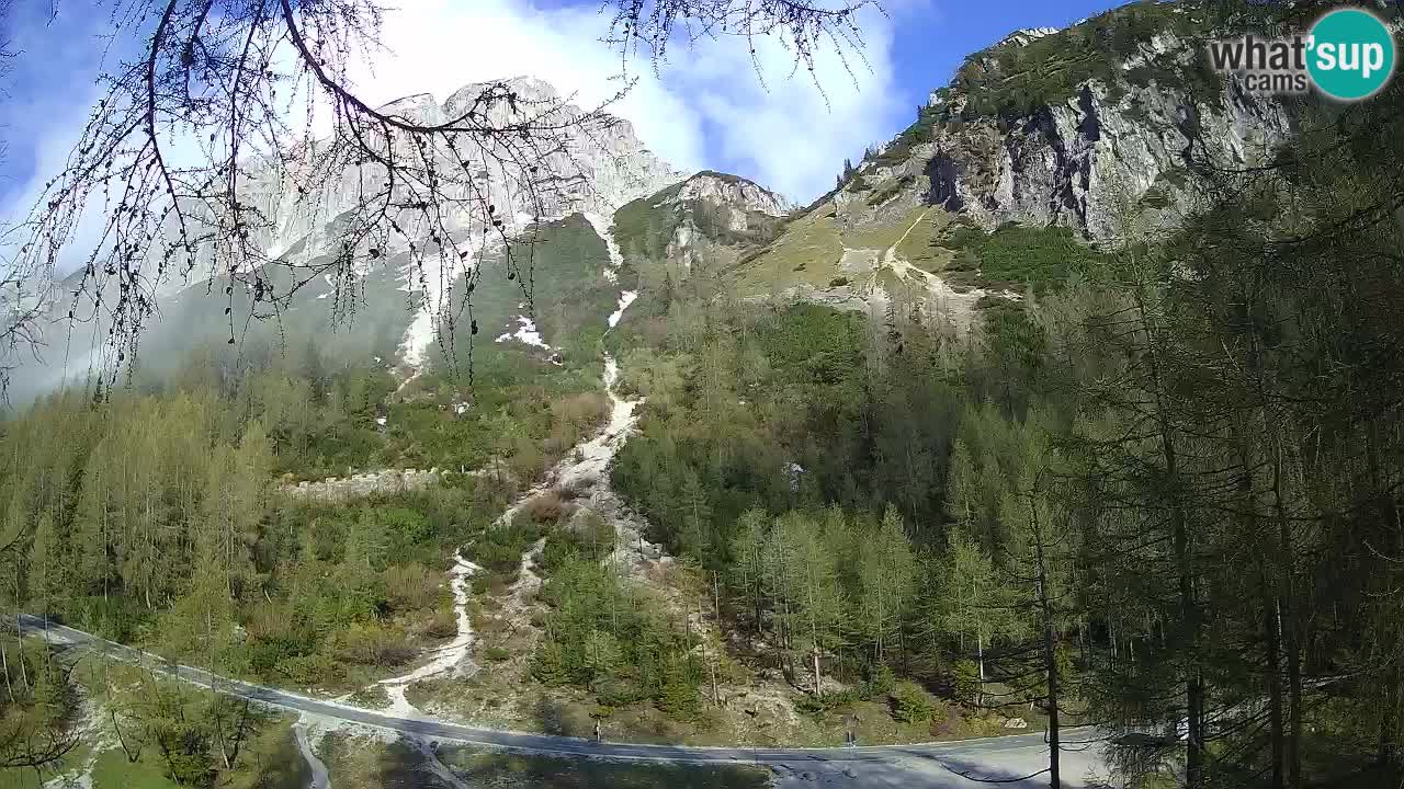 Web kamera Vršič – Erjavčeva kuca – Slovenija
