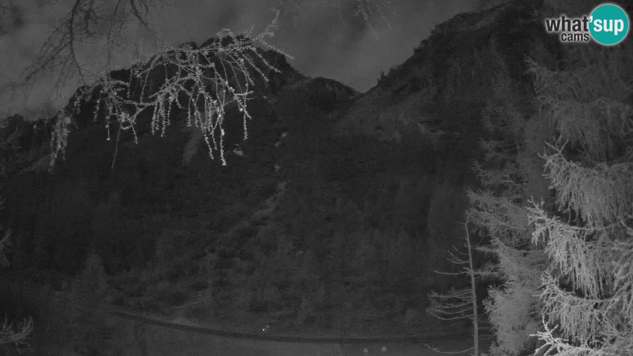 Spletna Kamera Vršič – Erjavčeva hiša – Slovenija