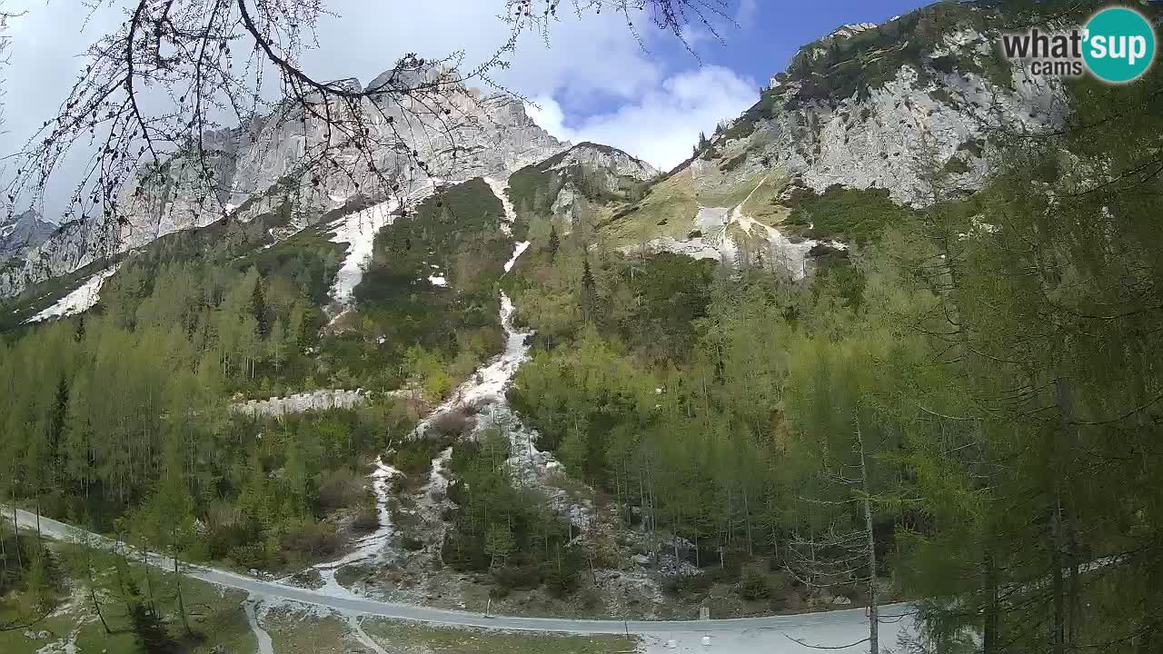 Live webcam Vršič – Erjavčeva house – Slovenia