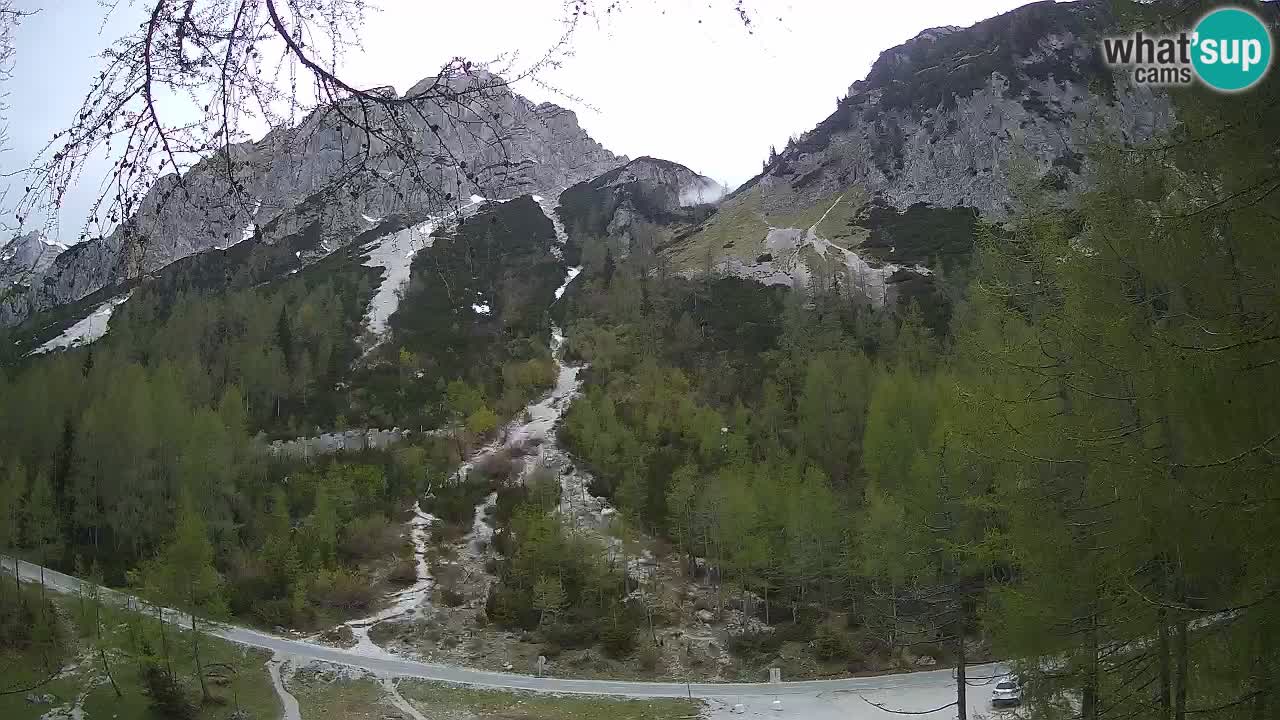 Live webcam Vršič – Erjavčeva house – Slovenia