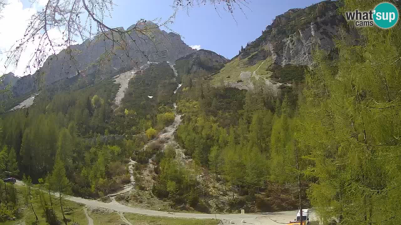 Web kamera Vršič – Erjavčeva kuca – Slovenija