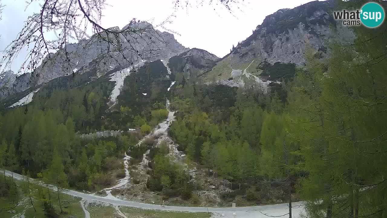 Live webcam Vršič – Erjavčeva house – Slovenia