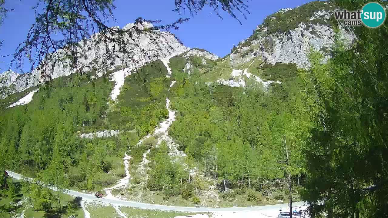 Live webcam Vršič – Erjavčeva house – Slovenia