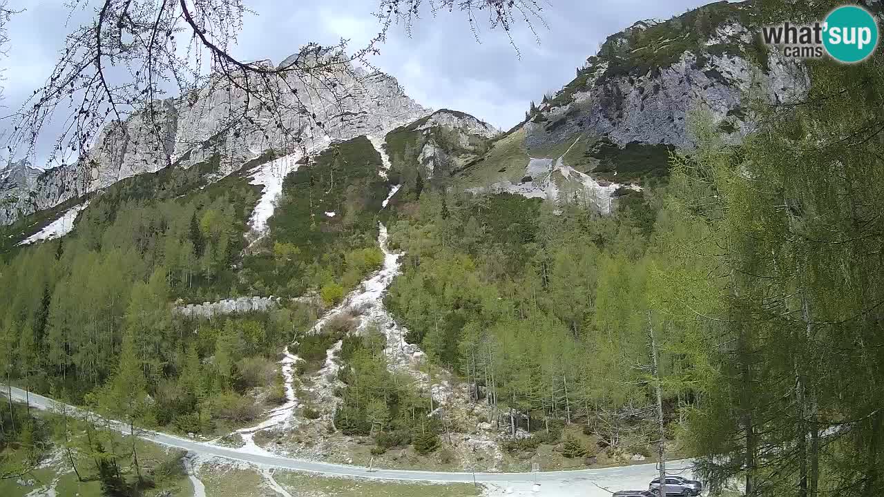 Live webcam Vršič – Erjavčeva house – Slovenia