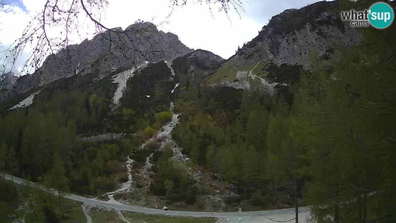 Live webcam Vršič – Erjavčeva house – Slovenia