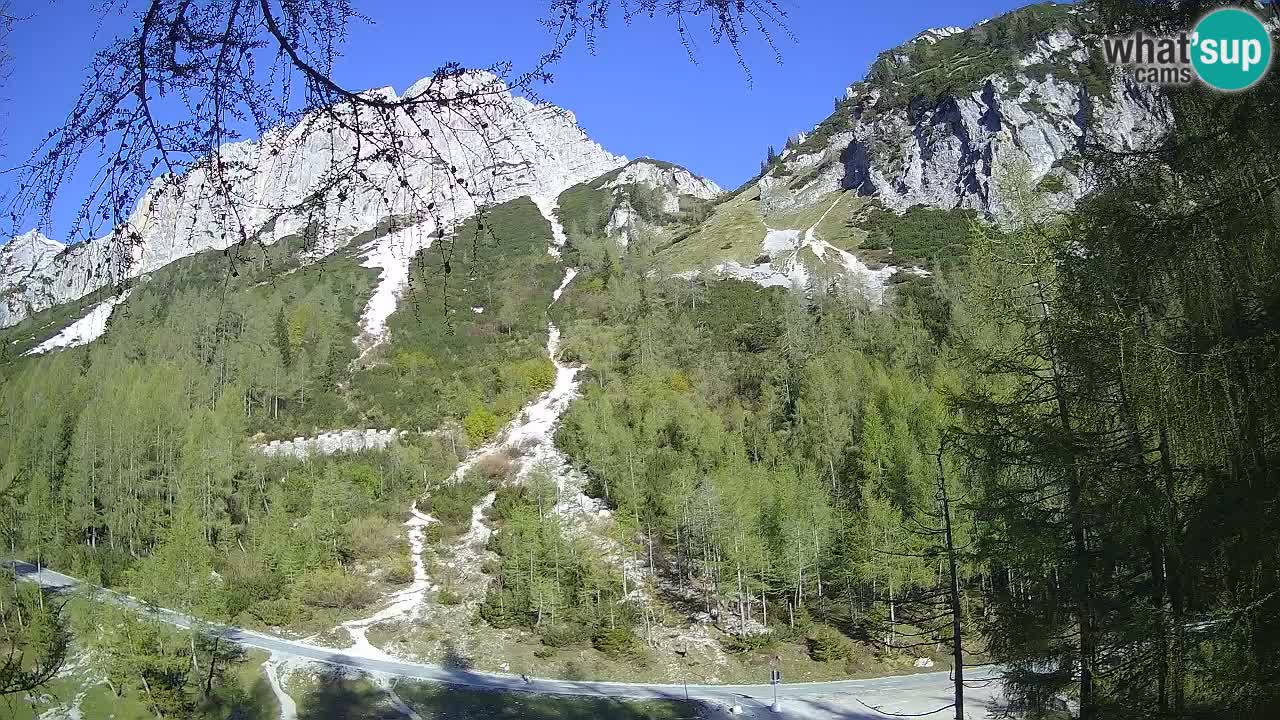 Live webcam Vršič – Erjavčeva house – Slovenia