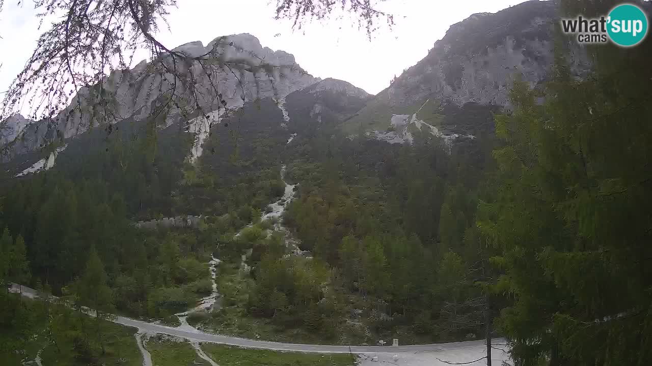 Live webcam Vršič – Erjavčeva house – Slovenia