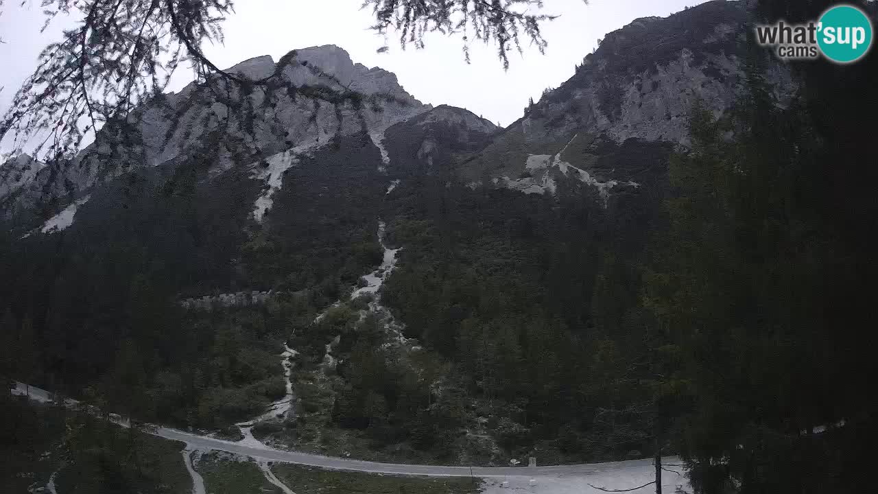 Live webcam Vršič – Erjavčeva house – Slovenia