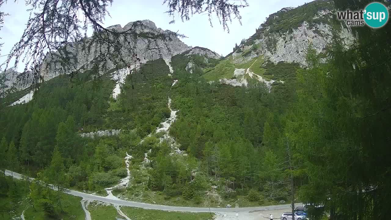 Live webcam Vršič – Erjavčeva house – Slovenia