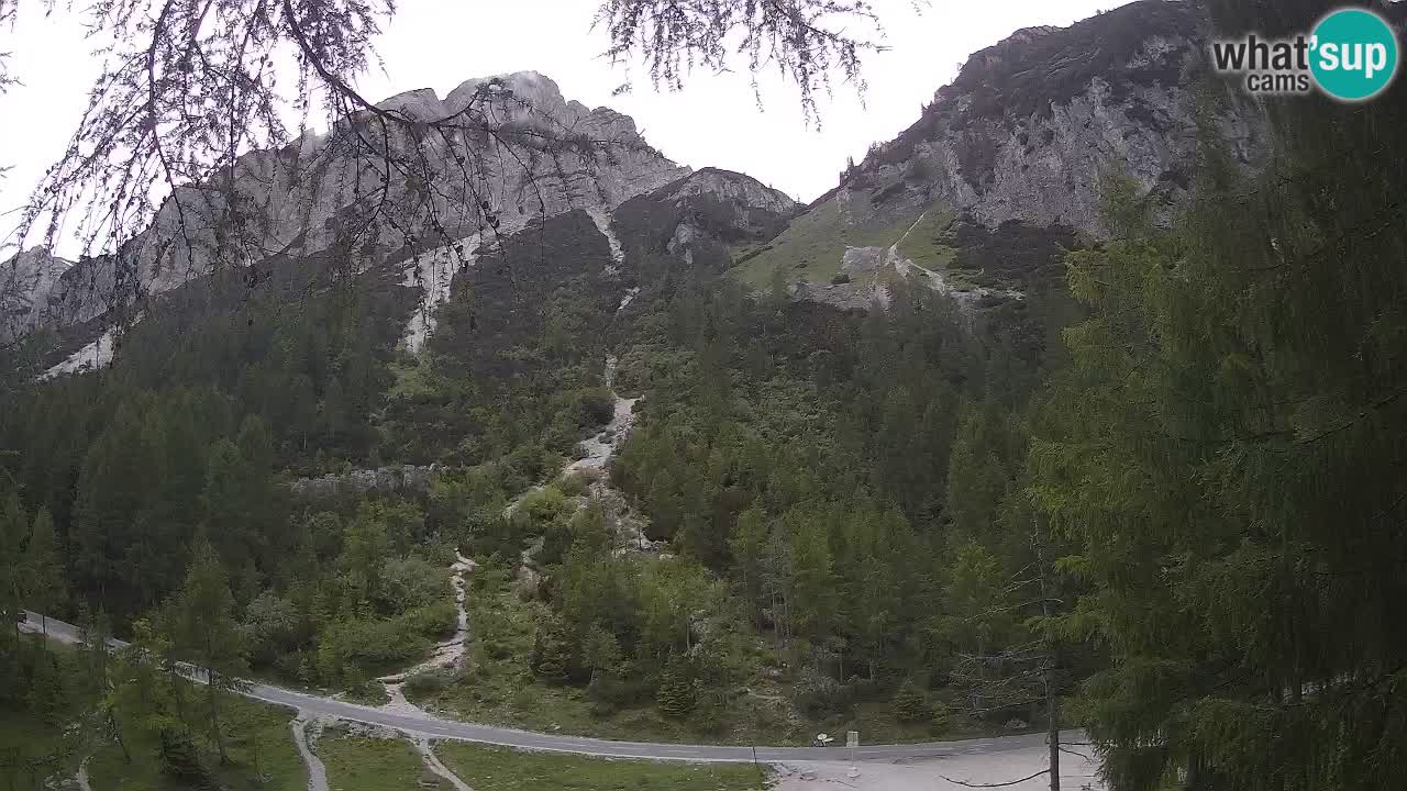 Live webcam Vršič – Erjavčeva house – Slovenia