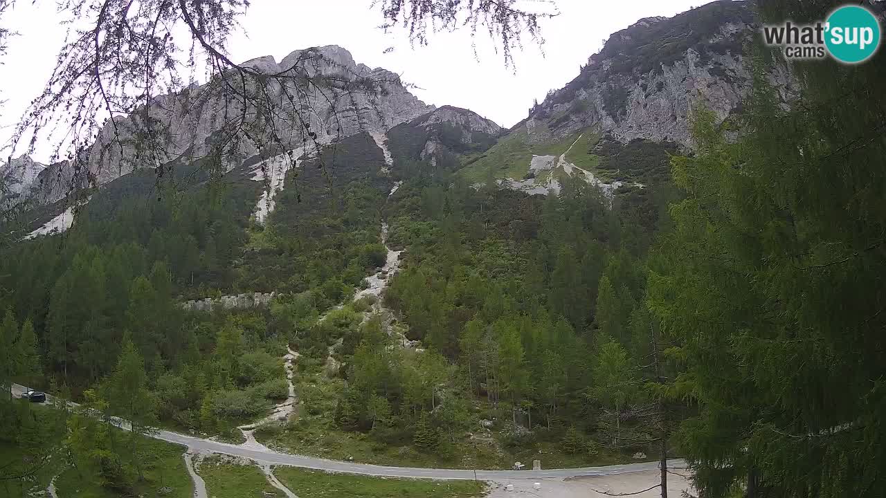 Web kamera Vršič – Erjavčeva kuca – Slovenija