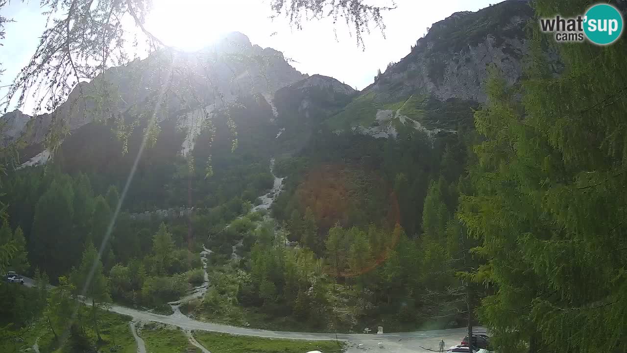 Live webcam Vršič – Erjavčeva house – Slovenia
