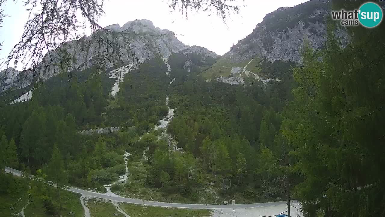 Live webcam Vršič – Erjavčeva house – Slovenia