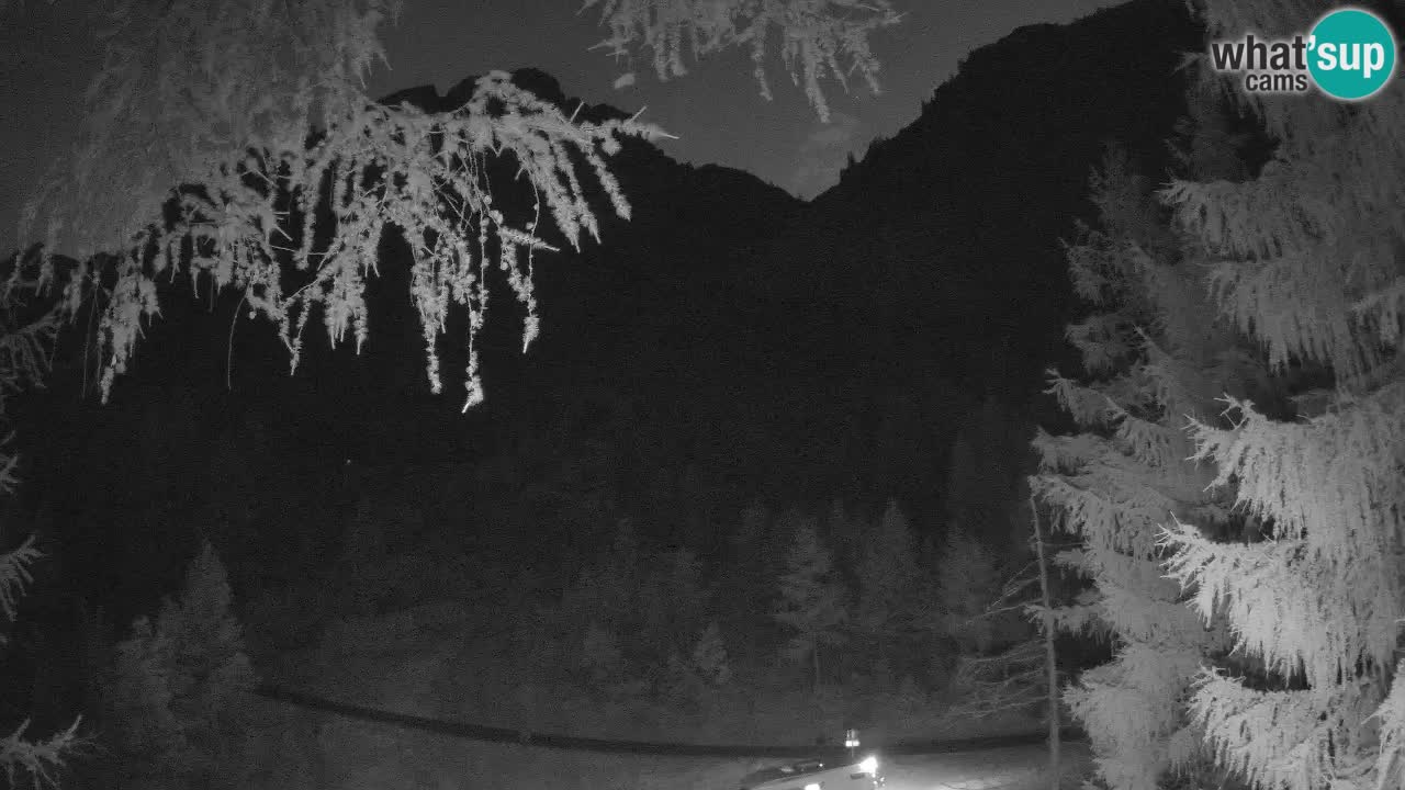 Live webcam Vršič – Erjavčeva house – Slovenia