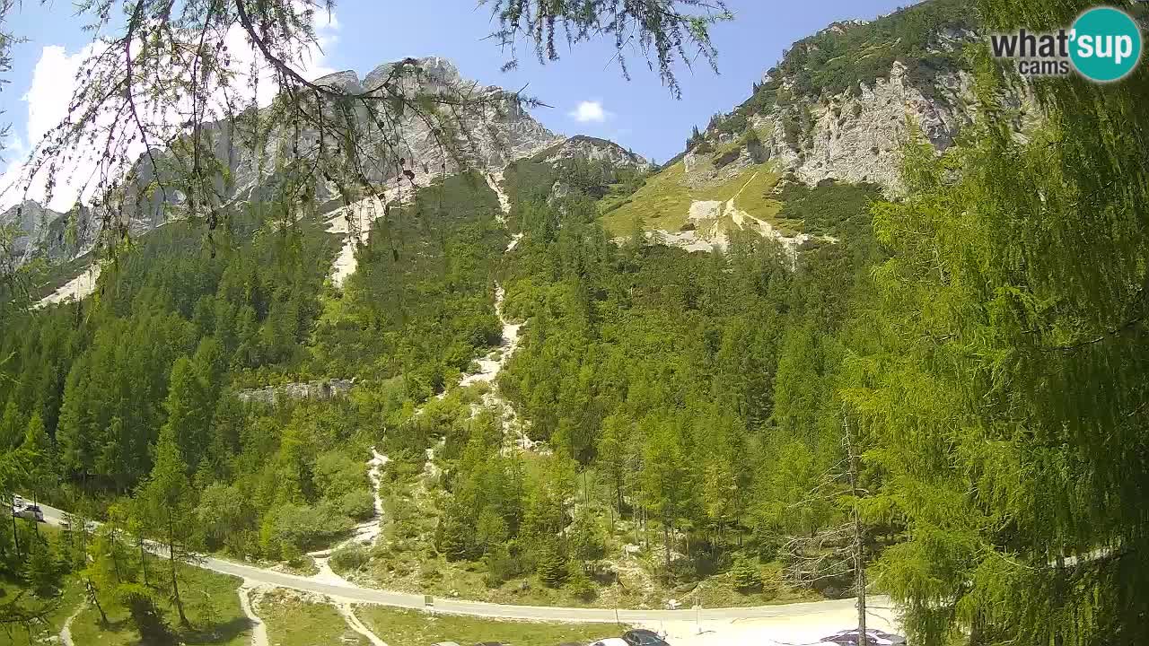 Web kamera Vršič – Erjavčeva kuca – Slovenija