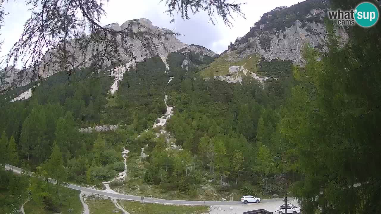 Web kamera Vršič – Erjavčeva kuca – Slovenija