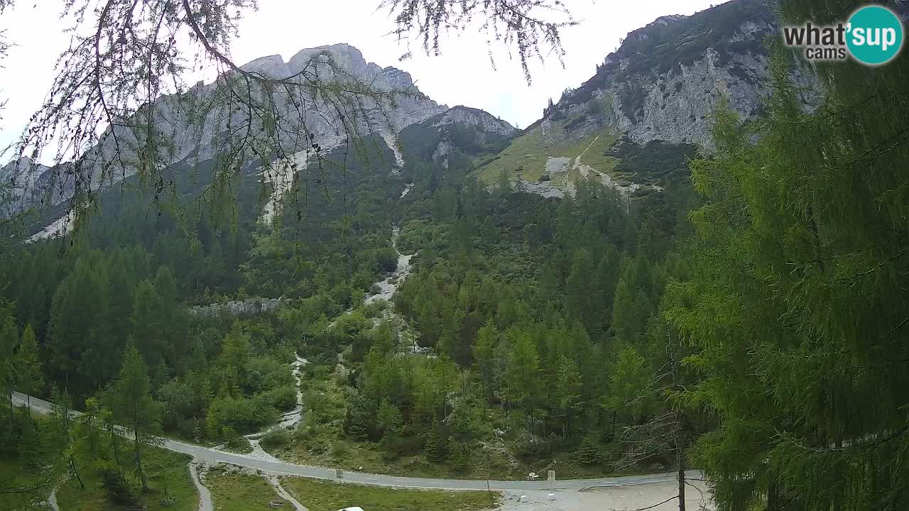 Web kamera Vršič – Erjavčeva kuca – Slovenija