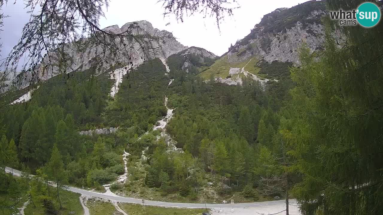 Live webcam Vršič – Erjavčeva house – Slovenia