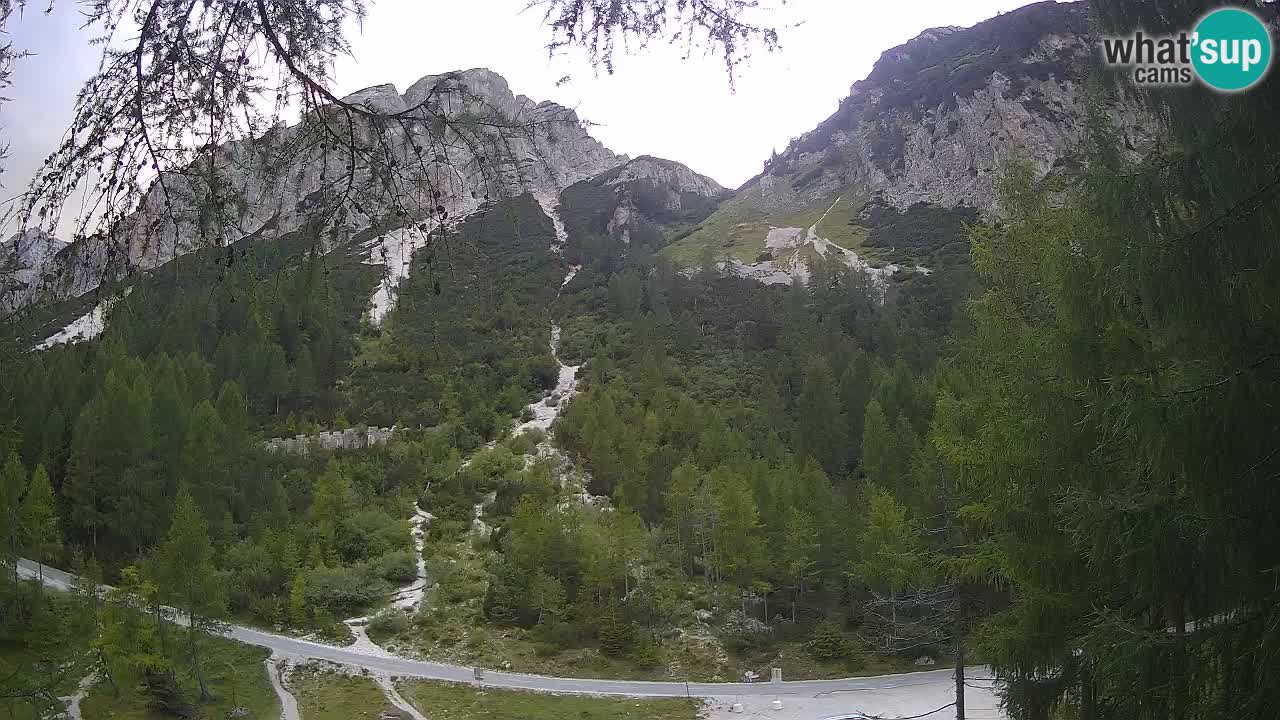 Live webcam Vršič – Erjavčeva house – Slovenia