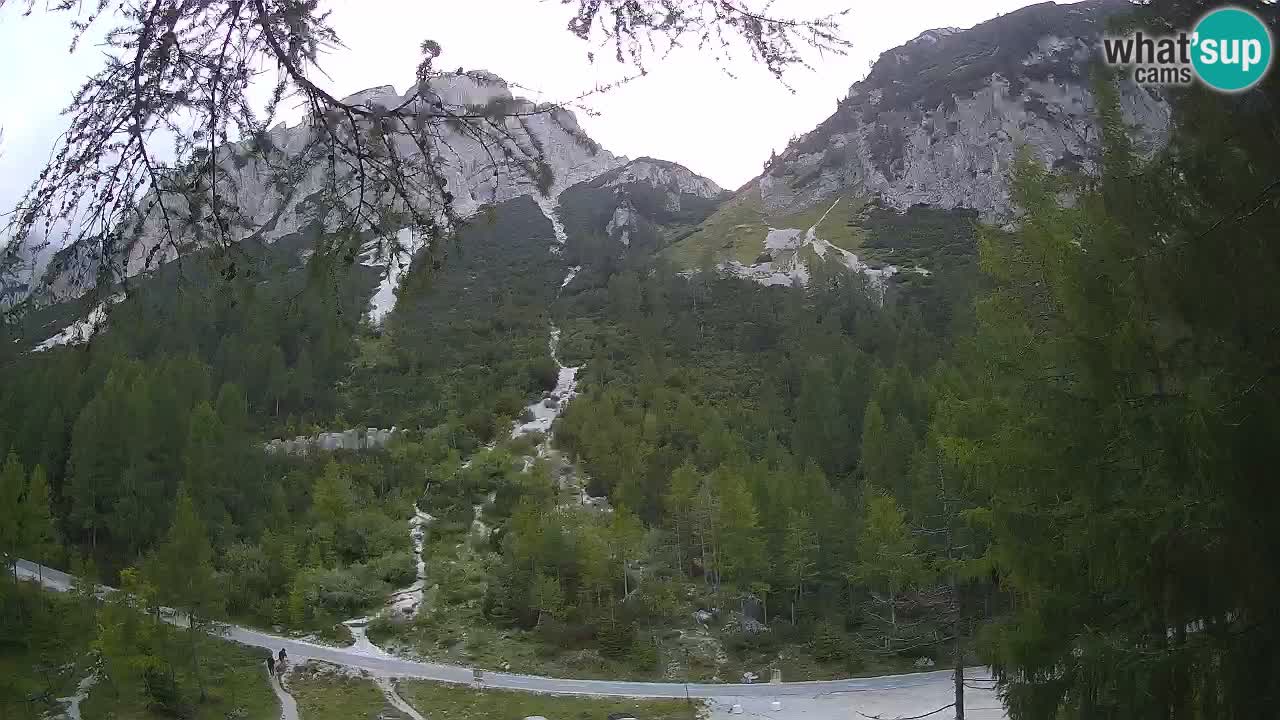 Live webcam Vršič – Erjavčeva house – Slovenia