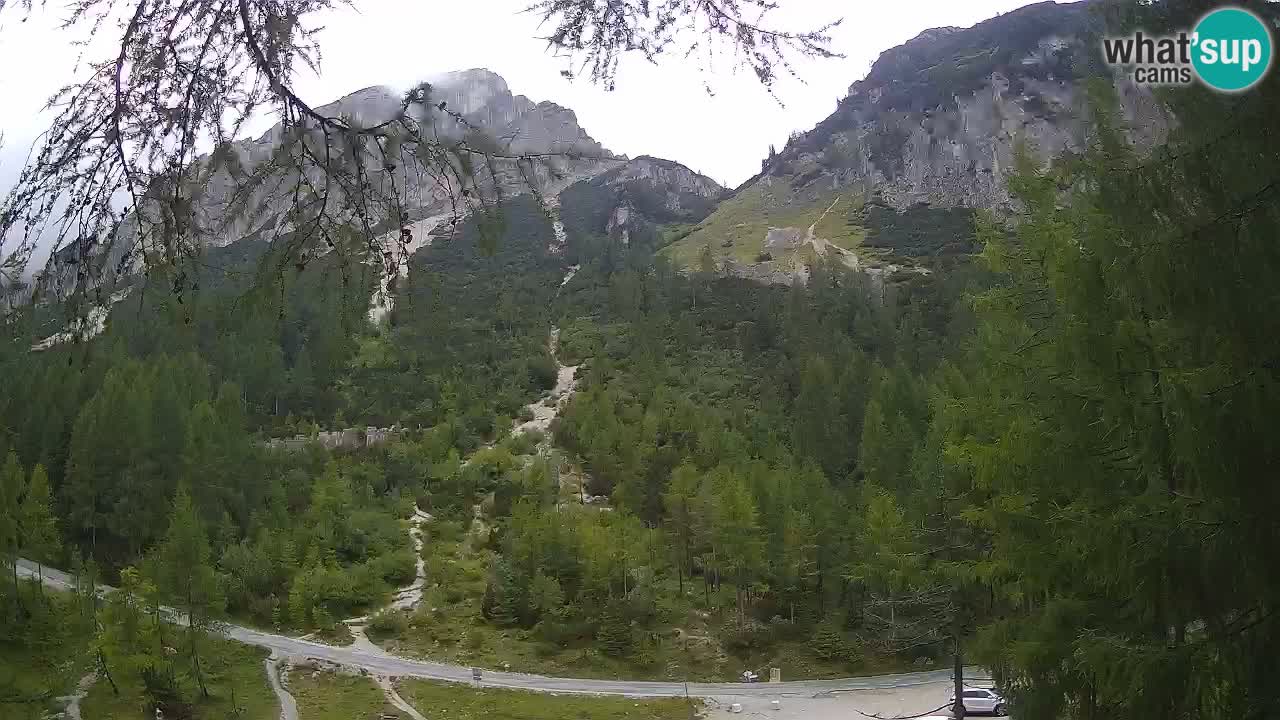 Live webcam Vršič – Erjavčeva house – Slovenia