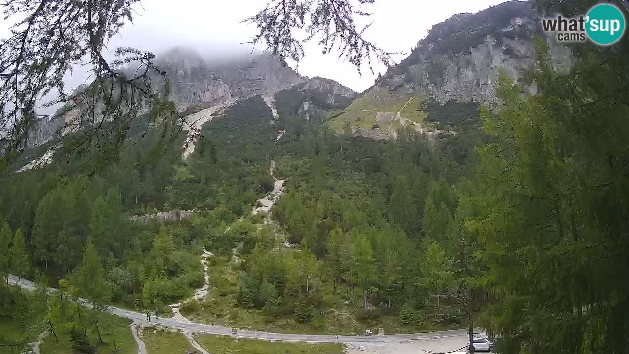 Web kamera Vršič – Erjavčeva kuca – Slovenija