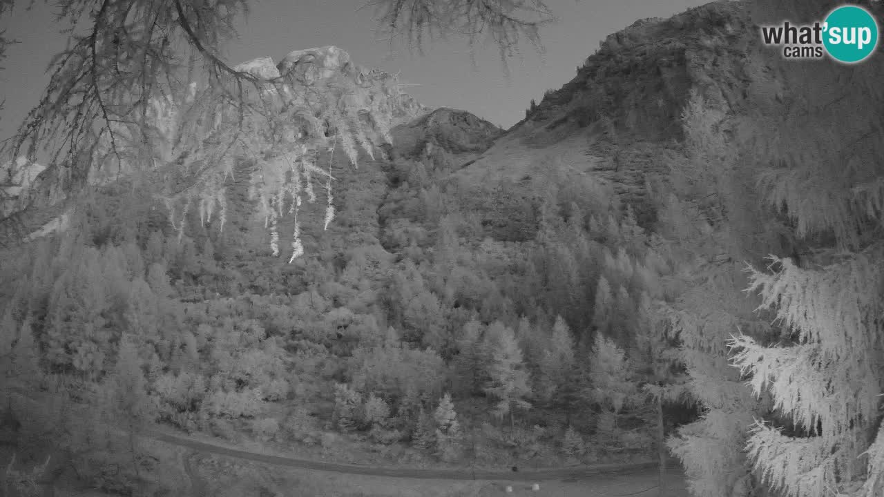 Live webcam Vršič – Baita di montagna Erjavčeva – Slovenia