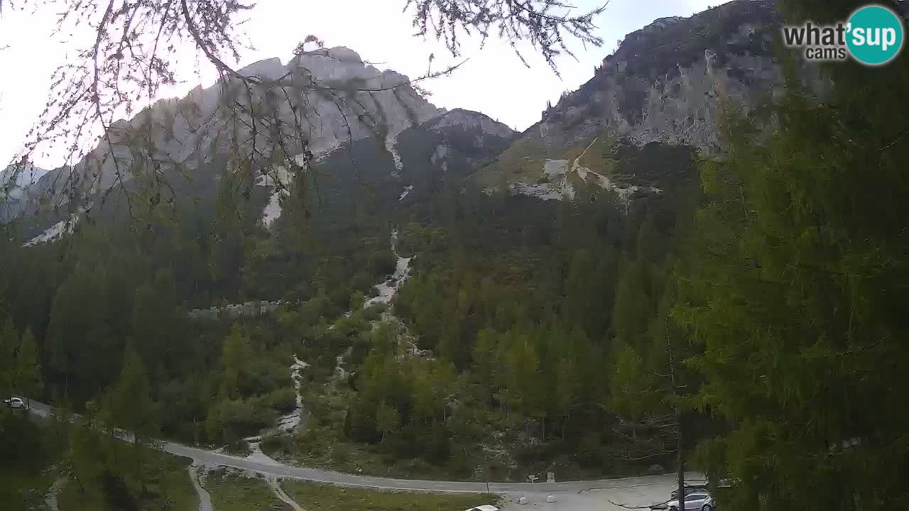 Web kamera Vršič – Erjavčeva kuca – Slovenija