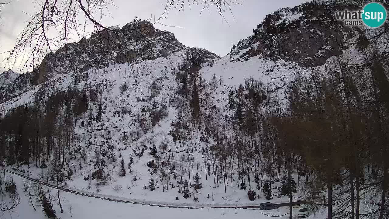 Spletna Kamera Vršič – Erjavčeva hiša – Slovenija