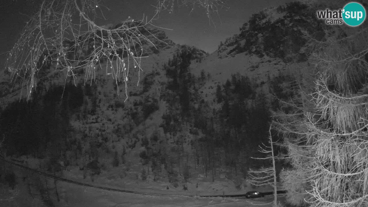 Spletna Kamera Vršič – Erjavčeva hiša – Slovenija