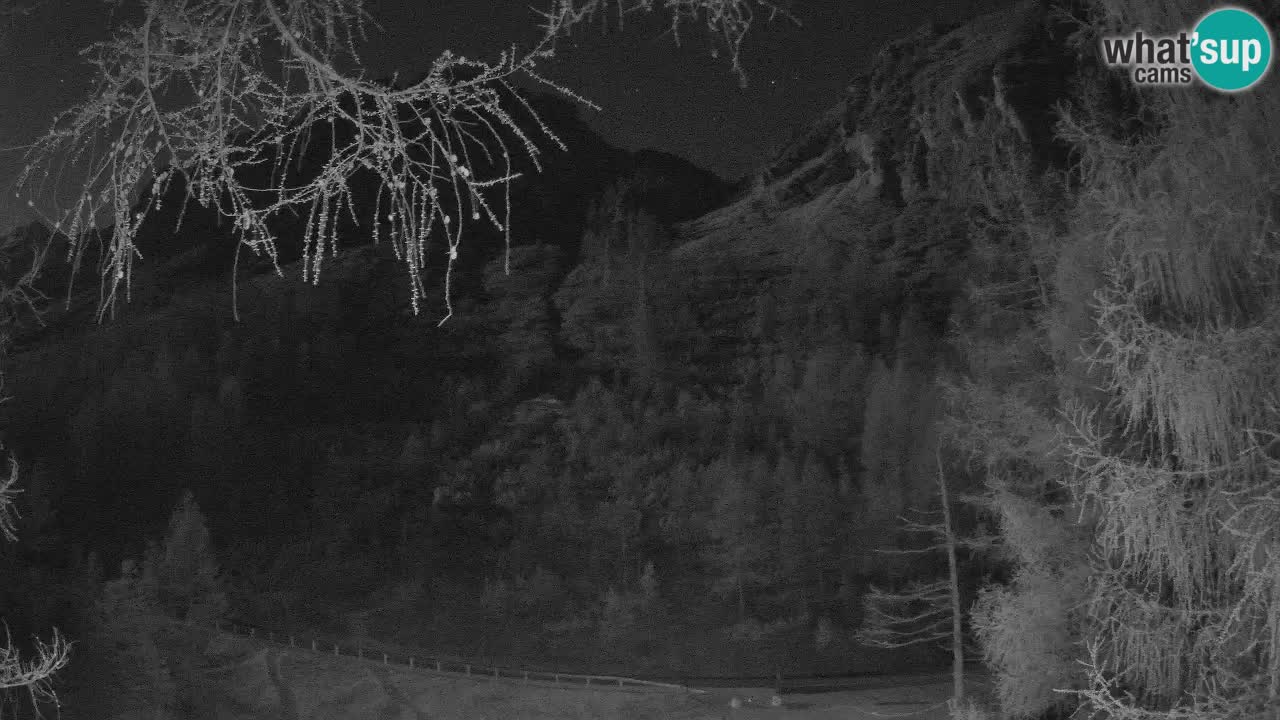 Live webcam Vršič – Erjavčeva house – Slovenia